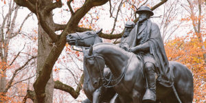  The Robert E. Lee-Stonewall Jackson statue in Wyman Dell across from The Baltimore Museum of Art.Photography by Brian Schneider